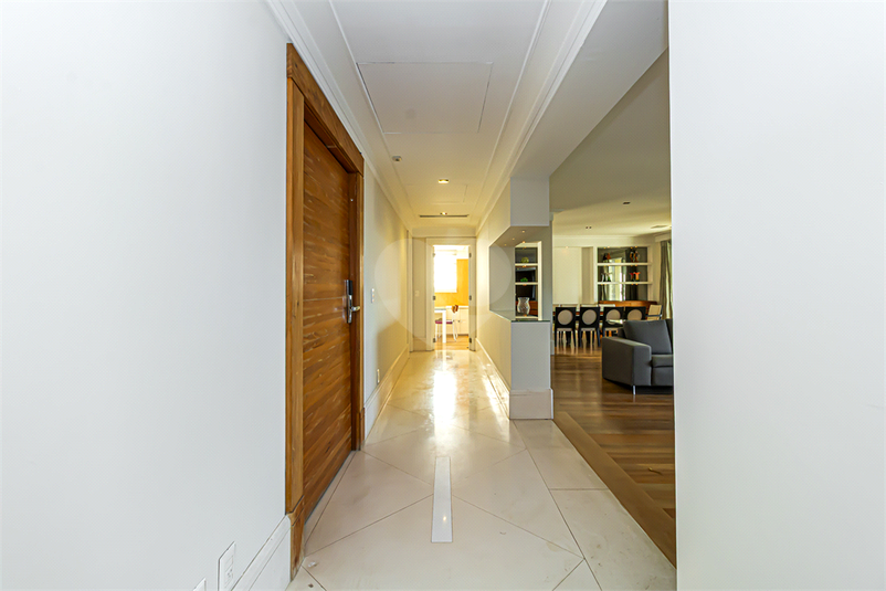 Foto REO152592