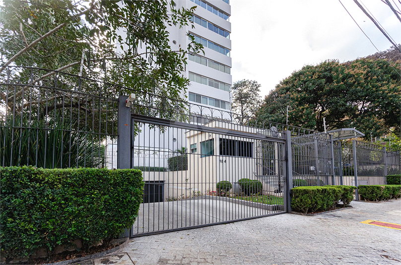 Foto REO153437