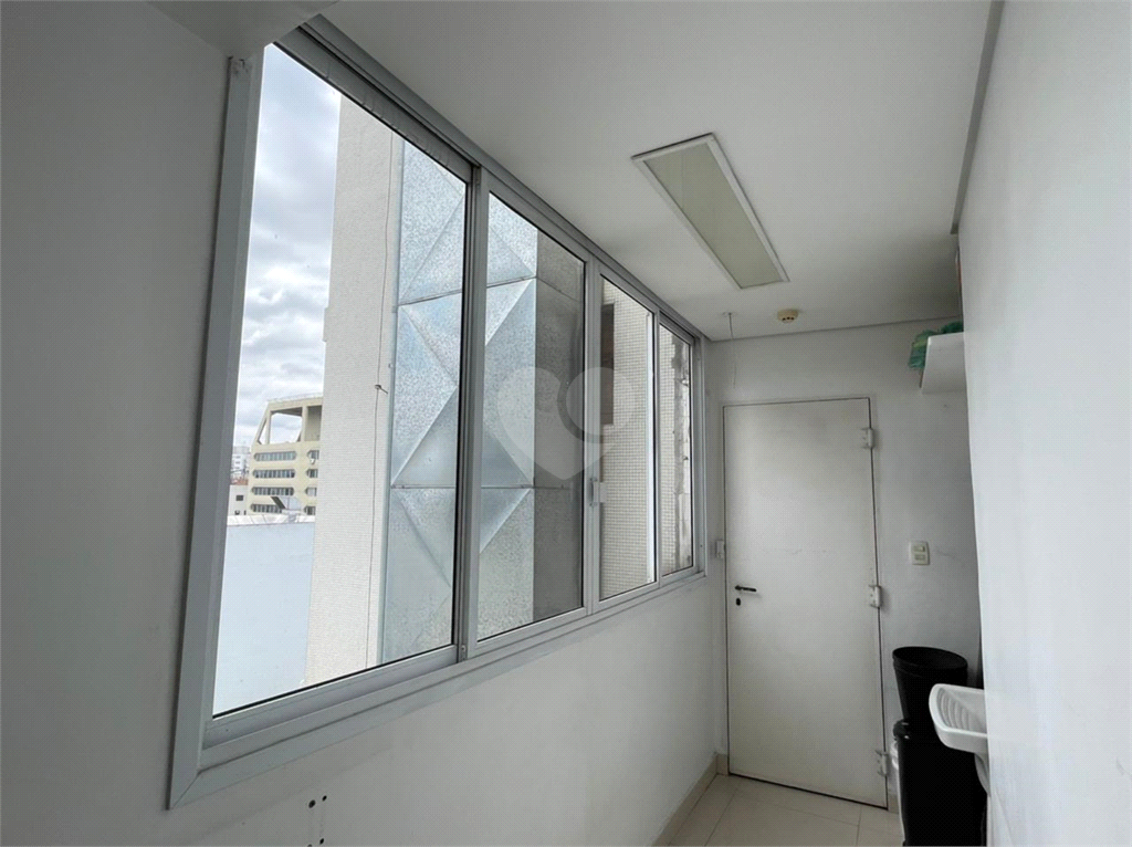 Venda Apartamento São Paulo Bela Vista REO153482 10