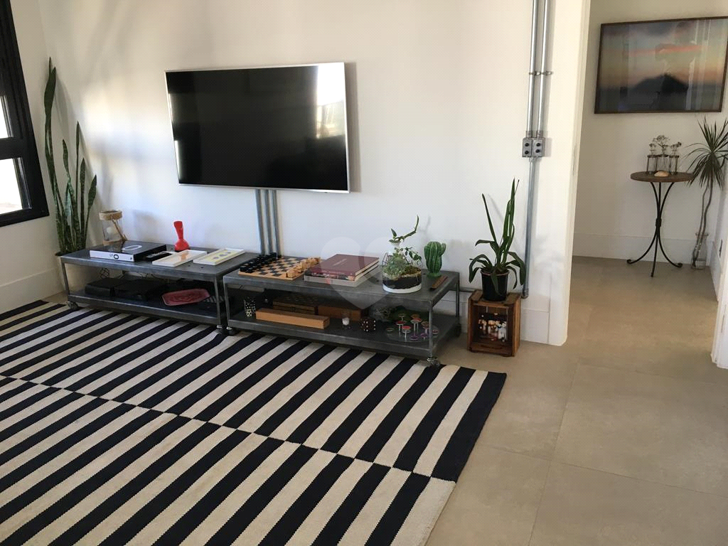 Venda Apartamento São Paulo Sumaré REO154096 3