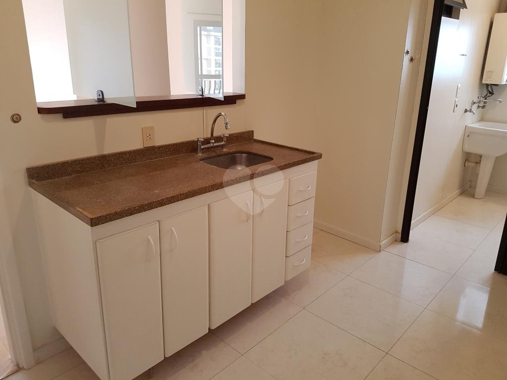 Aluguel Apartamento São Paulo Santo Amaro REO154407 7