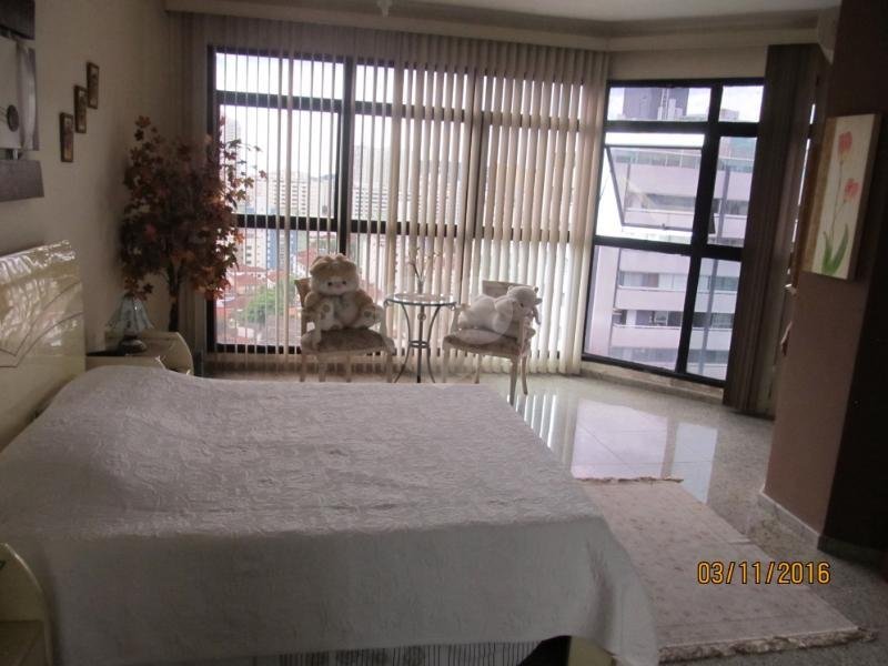 Venda Apartamento Santos Aparecida REO154427 17