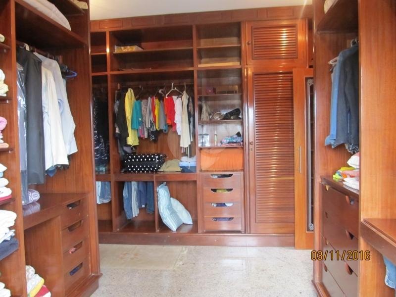 Venda Apartamento Santos Aparecida REO154427 15