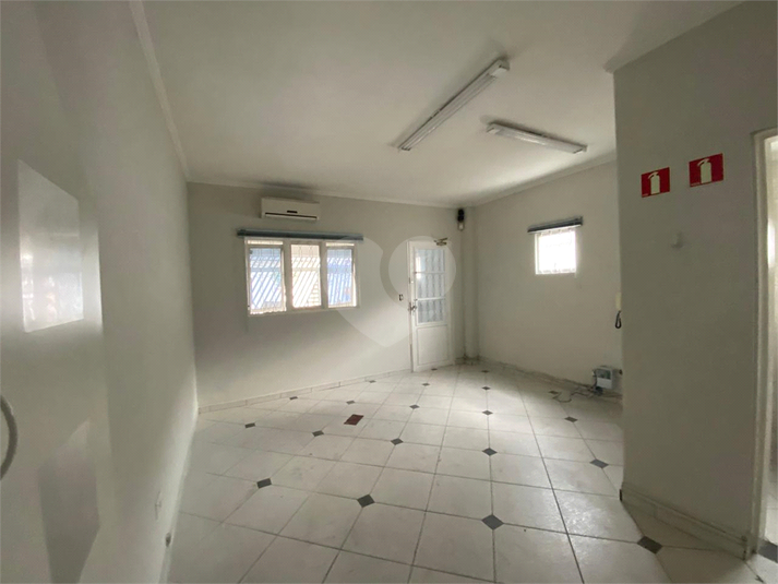 Venda Prédio inteiro São Paulo Cambuci REO154436 21