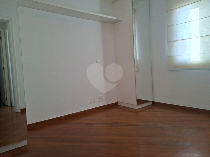 Foto REO155162