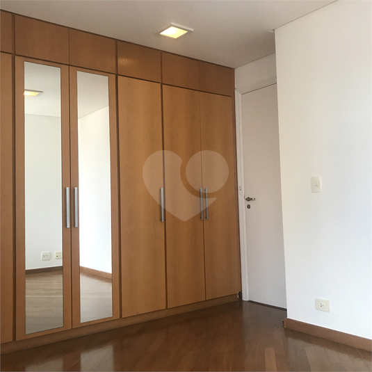 Foto REO155162