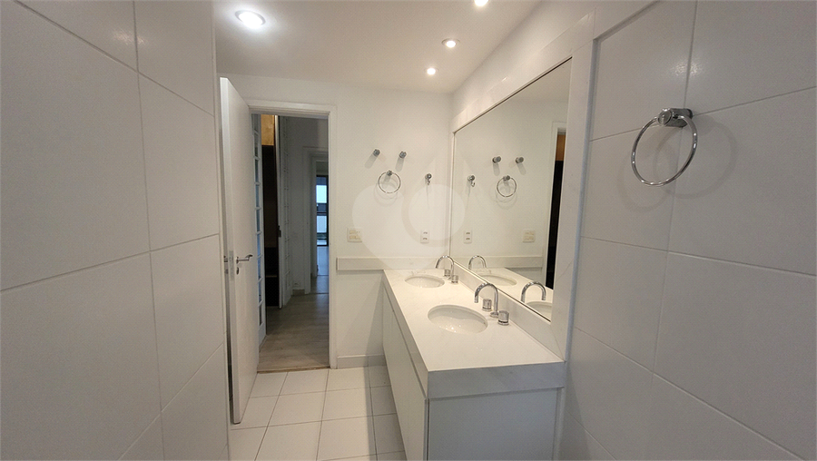 Aluguel Apartamento São Paulo Jardim Europa REO155301 22