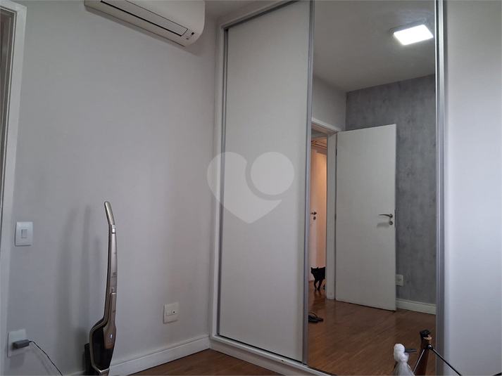 Foto REO157330