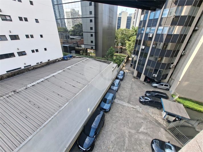 Foto REO158014