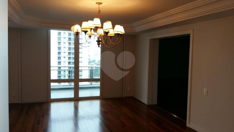 Venda Apartamento São Paulo Santo Amaro REO158426 12