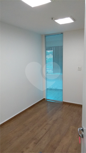 Foto REO158489