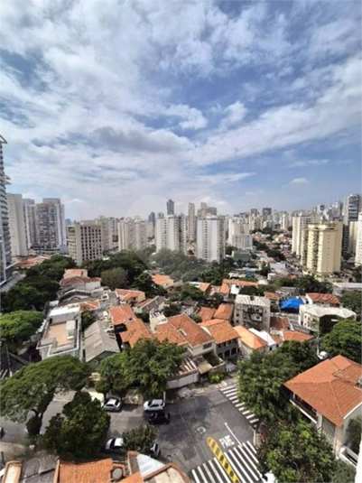 Foto REO159063