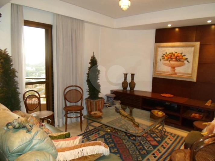 Sala de estar e jantar