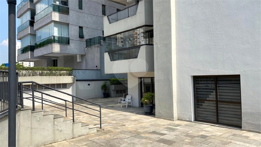 Venda Apartamento São Paulo Moema REO160029 55