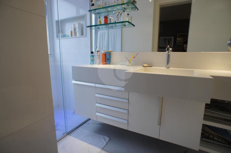 Bancada Banheiro suíte 2