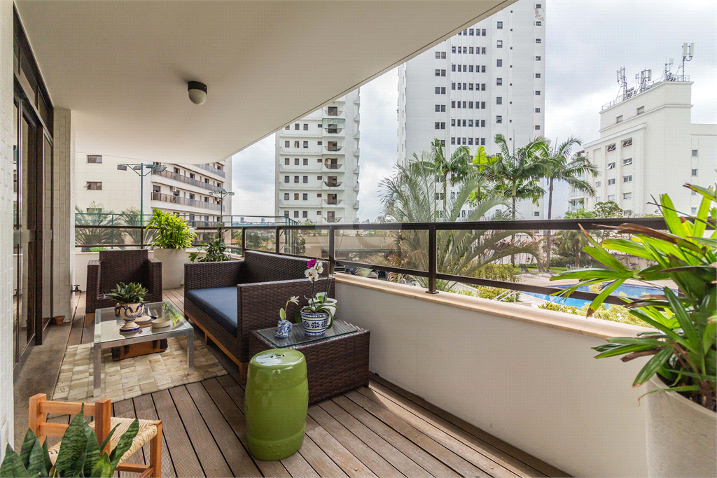 Venda Apartamento São Paulo Higienópolis REO160706 9