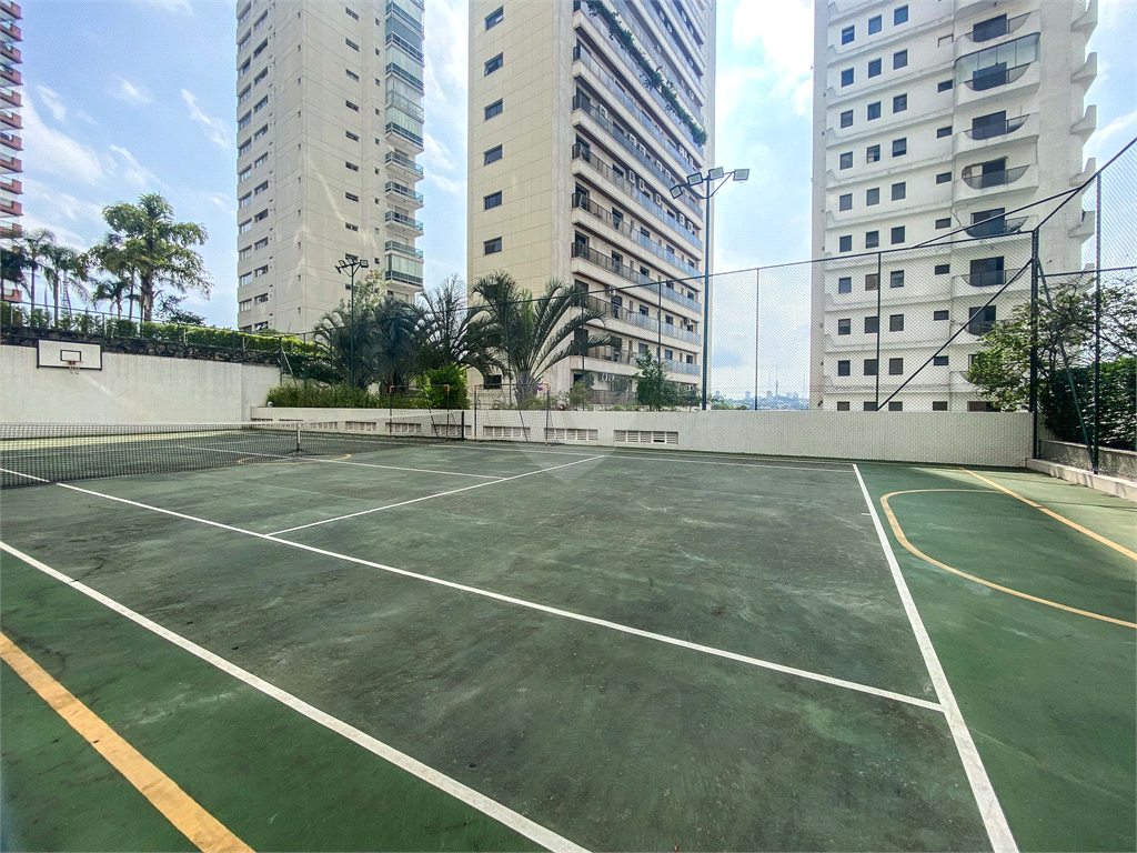 Venda Apartamento São Paulo Higienópolis REO160706 48