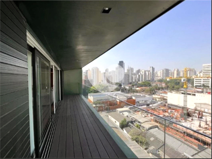 Foto REO161529