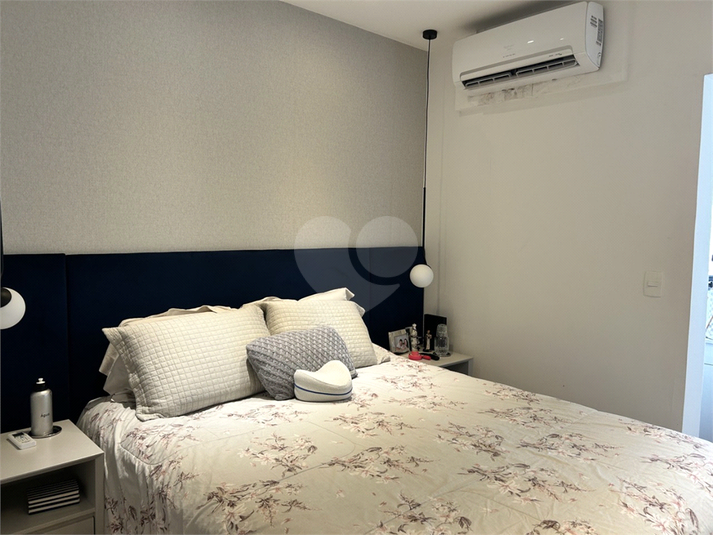 Foto REO162562