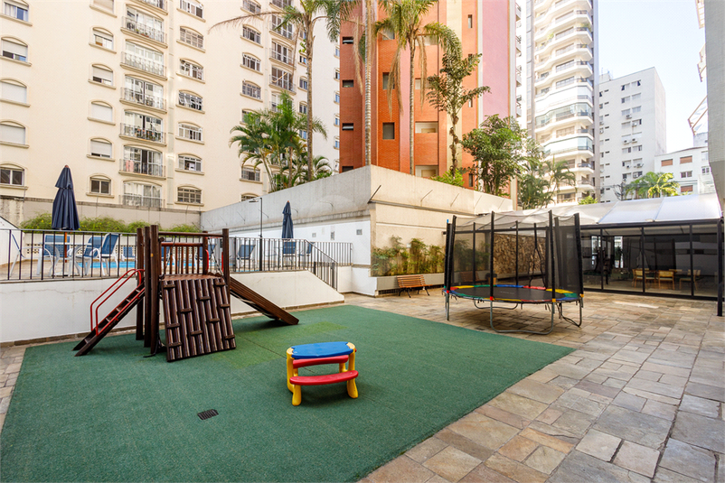 Foto REO162699