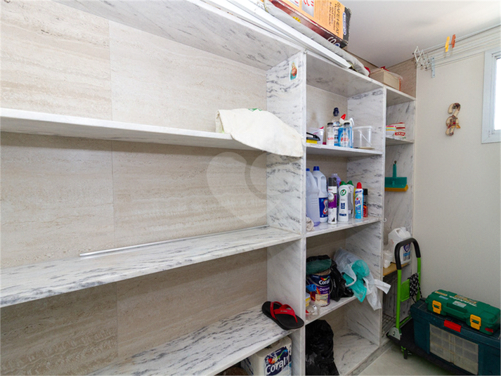 Foto REO162789