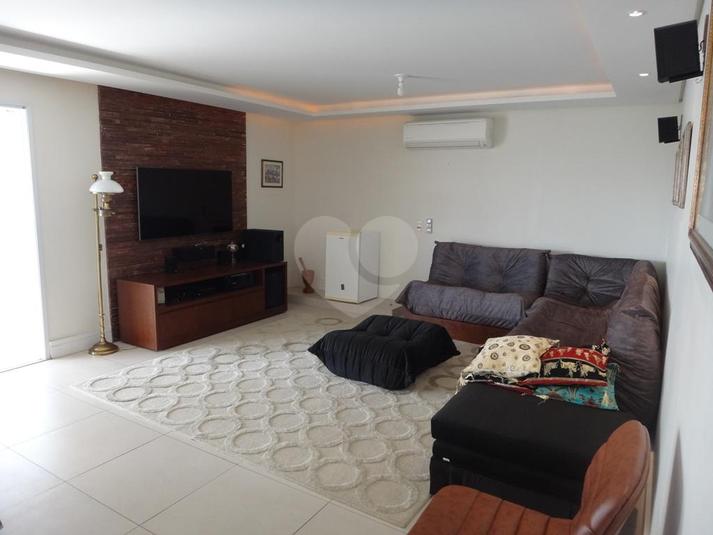 Foto REO162789