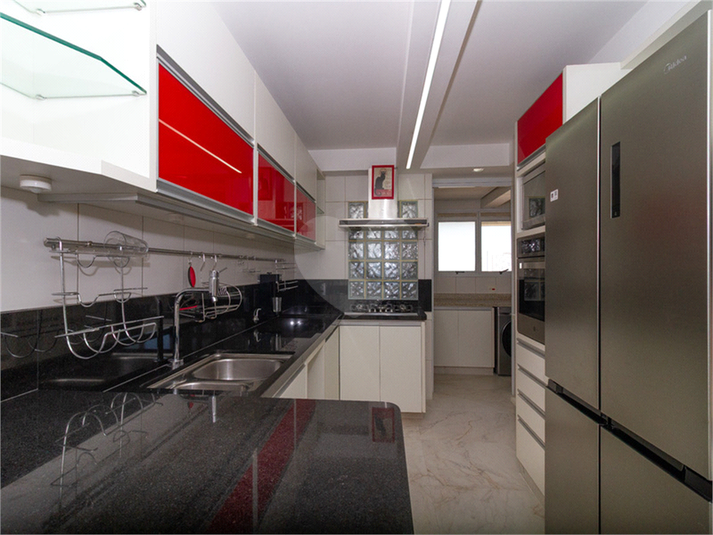 Foto REO162789