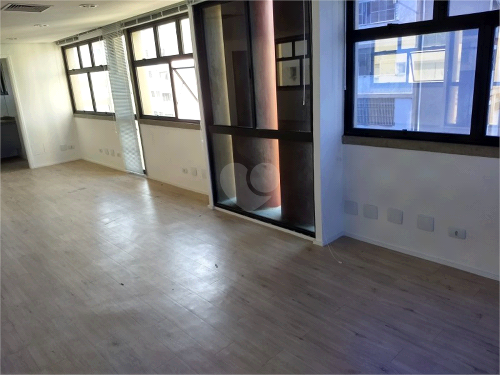 Venda Salas São Paulo Paraíso REO162973 55