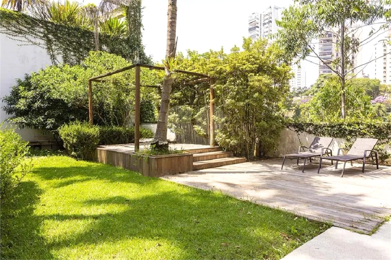 Foto REO163341