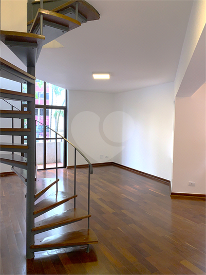 Foto REO163345