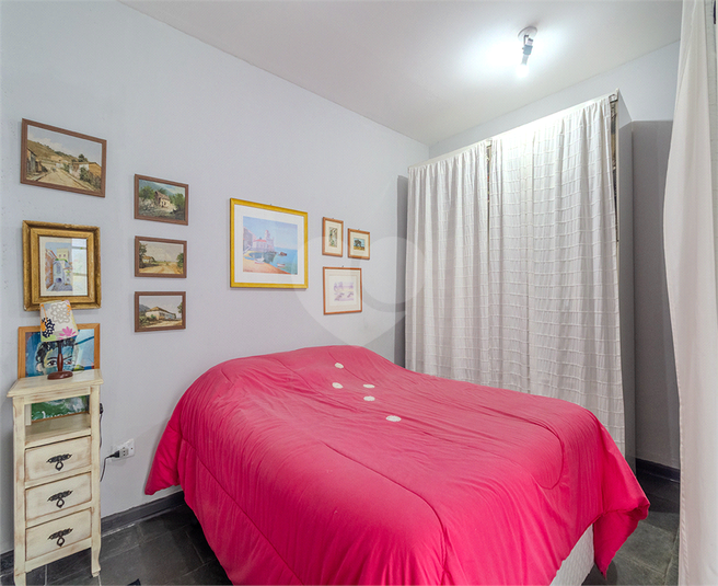 Foto REO164949