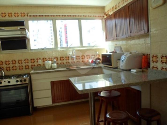 Foto REO165148