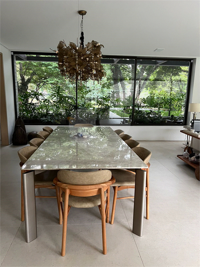 Foto REO16542