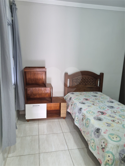Foto REO166468