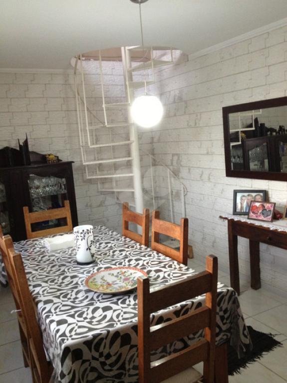 Foto REO167154