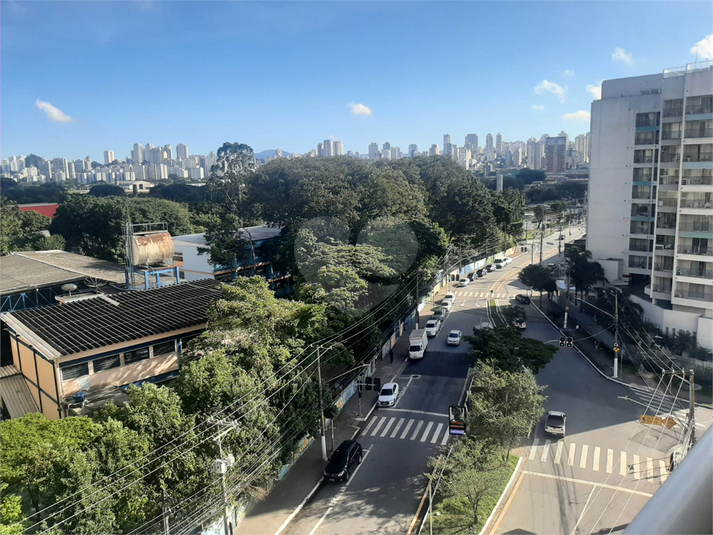 Foto REO167916