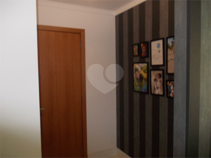 Foto REO169584