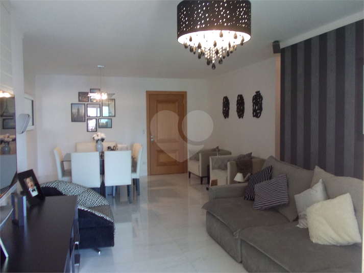 Foto REO169584