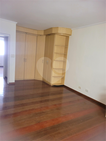 Foto REO169623