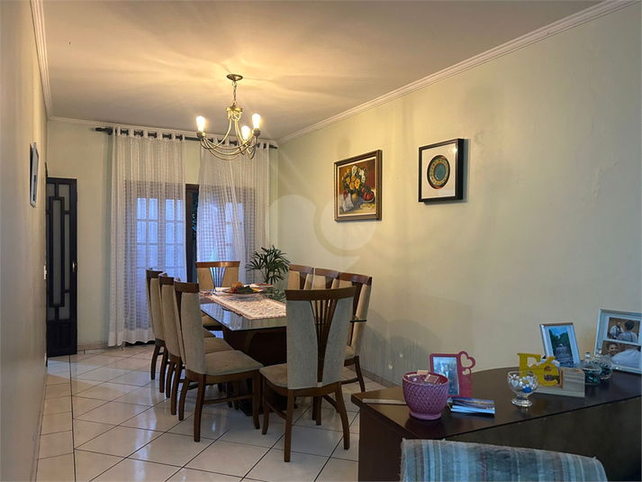 Foto REO169836