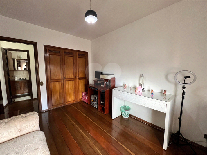 Foto REO169910