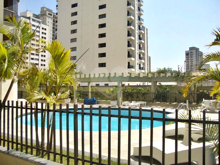 Venda Apartamento São Paulo Santana REO170281 45