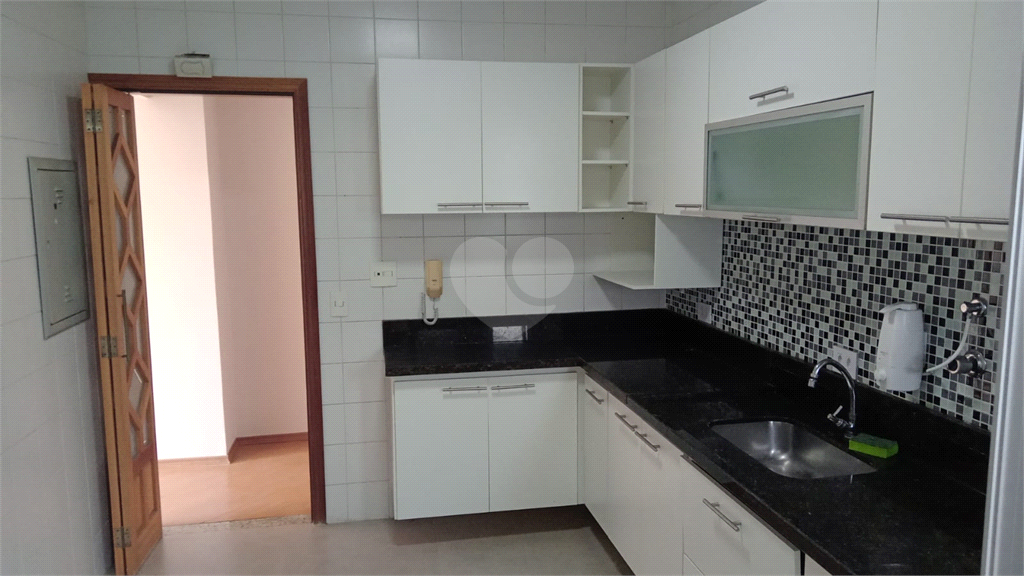 Venda Apartamento São Paulo Água Fria REO170334 6