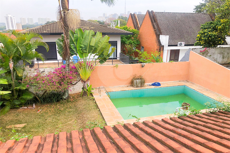 Foto REO17115