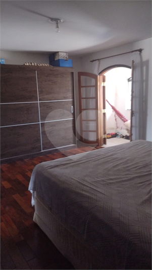 Foto REO171825