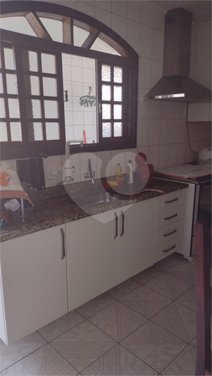 Foto REO171825