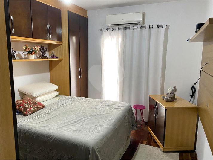 Foto REO172687