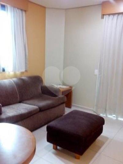 Venda Flat São Paulo Santana REO172753 3