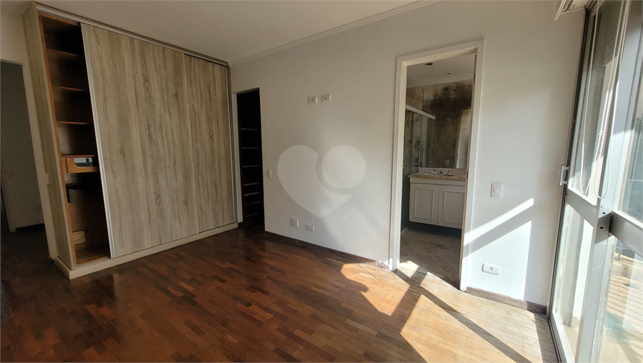 Foto REO173100