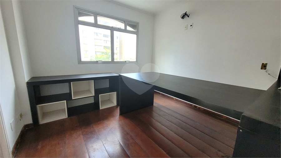 Foto REO173100